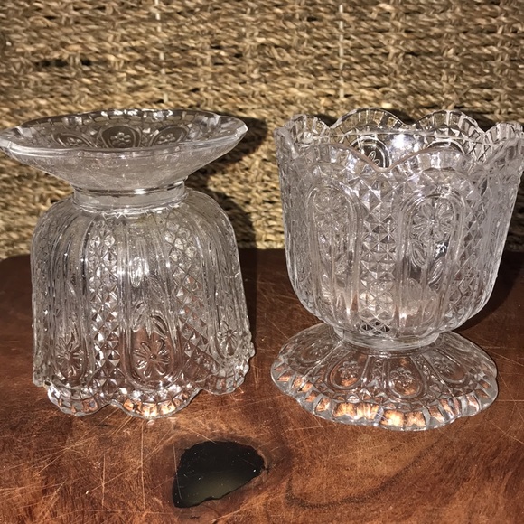 Set of 2 Avon vintage flower crystal goblets - Picture 6 of 11